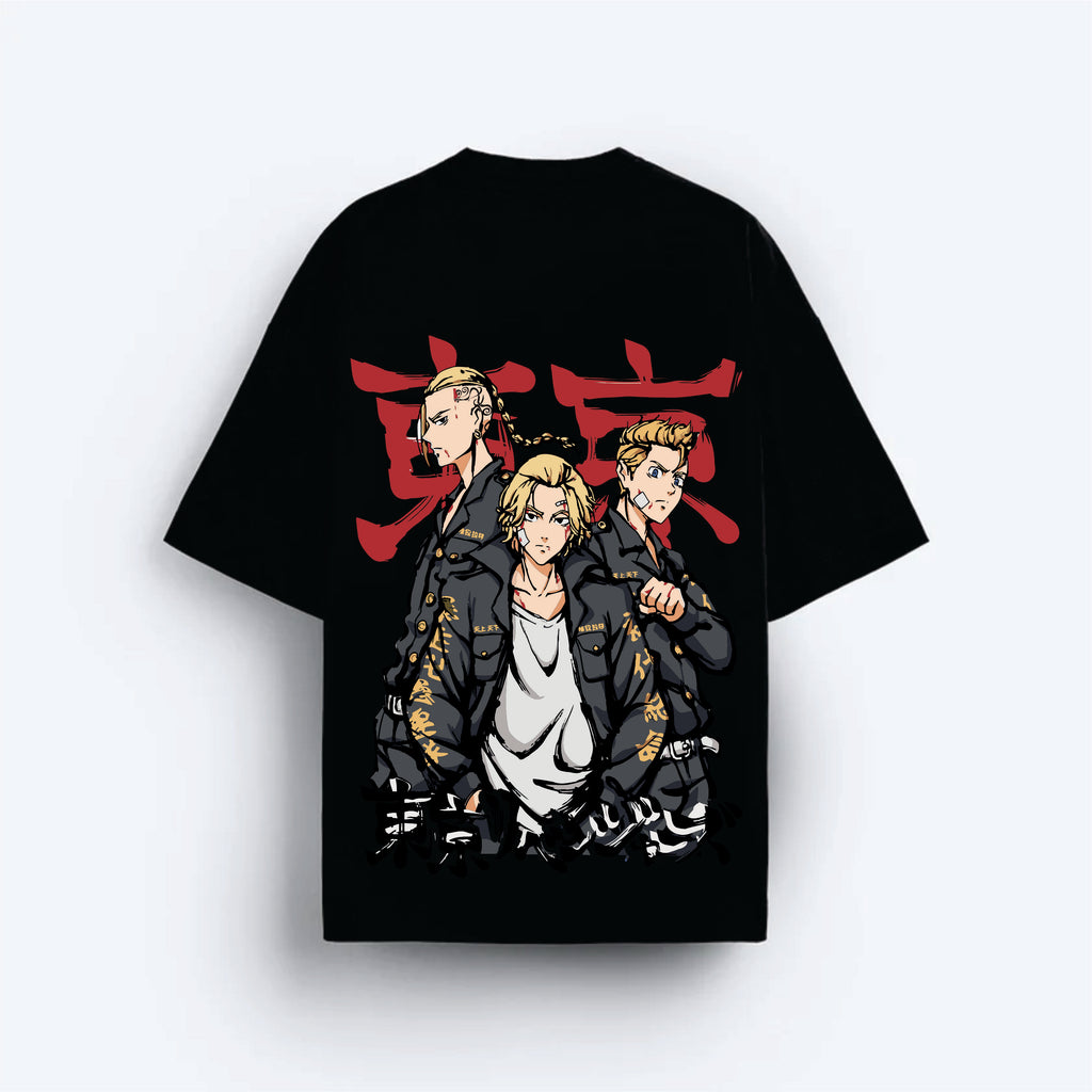 Black t-shirt with anime-style TOKYO RAVENGERS graphic and red text on a white background