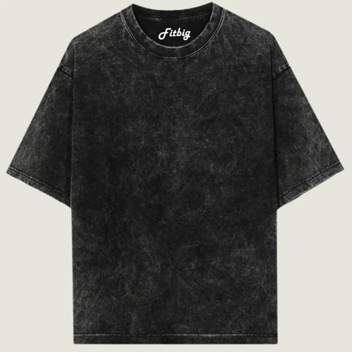 Black t-shirt with 'Fitbig' branding on a light gray background